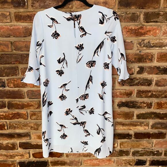 C & E Blue Hummingbird Floral Bell Sleeve Mini Shift Dress Women's Size XS - Picture 6 of 6